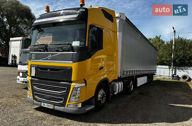 Тягач Volvo FH 13 2015 в Черновцах