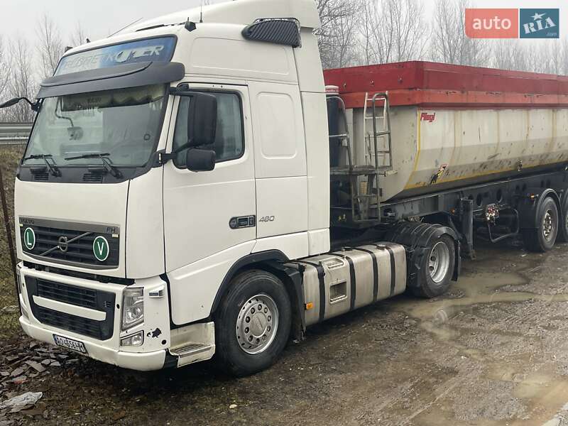 Тягач Volvo FH 13 2010 в Тячеві