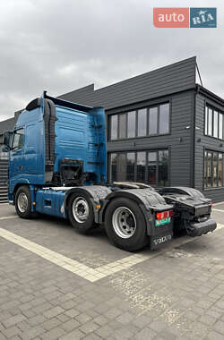 Тягач Volvo FH 13 2010 в 