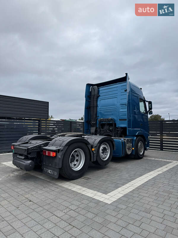 Тягач Volvo FH 13 2010 в Вараше