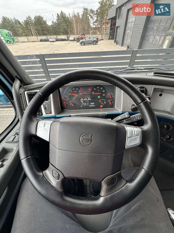 Тягач Volvo FH 13 2010 в Вараше