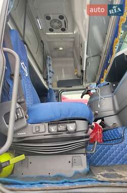 Тягач Volvo FH 13 2006 в 