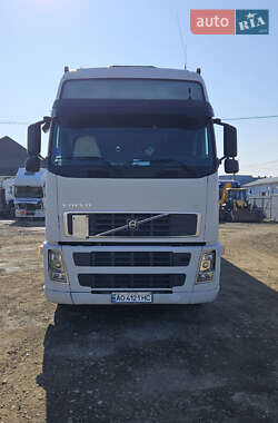 Тягач Volvo FH 13 2008 в Мукачево