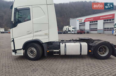 Тягач Volvo FH 13 2015 в 
