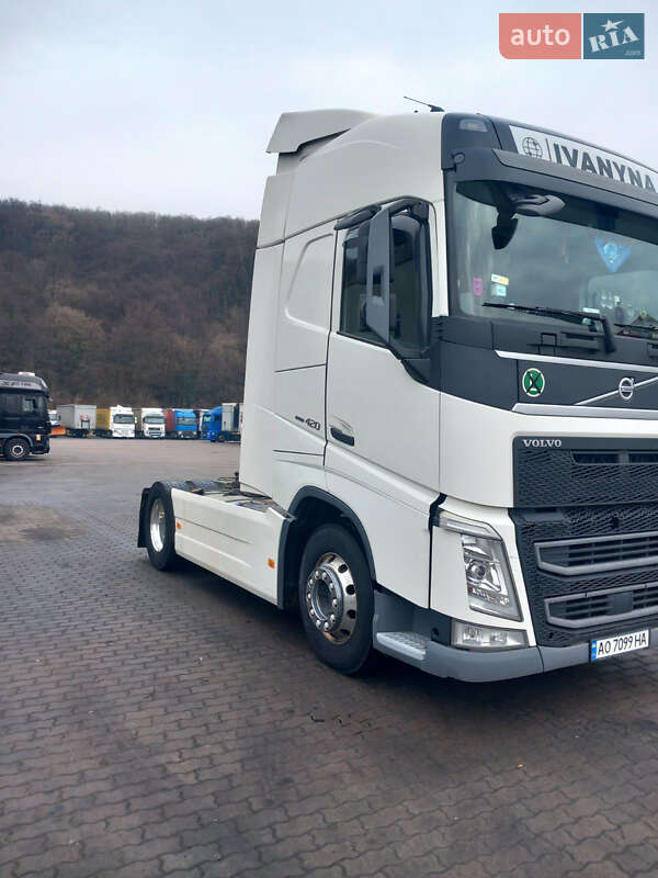 Тягач Volvo FH 13 2015 в Межгорье
