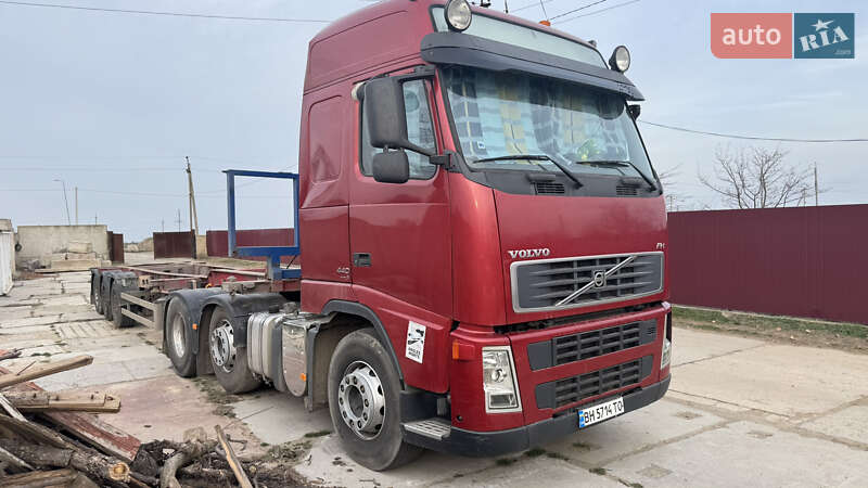 Контейнеровоз Volvo FH 13 2008 в Измаиле
