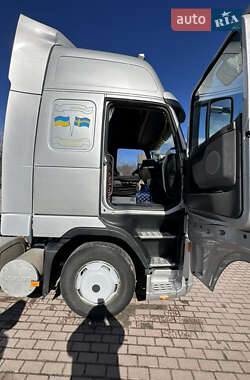 Тягач Volvo FH 13 2005 в 