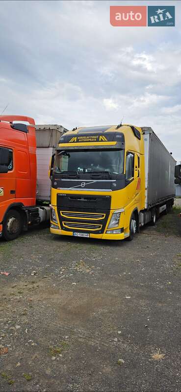 Тягач Volvo FH 13 2014 в Ужгороді фото 4 Тягач Volvo FH 13 2014 в Ужгороді