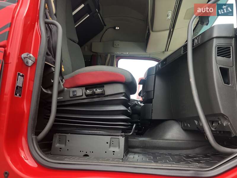Тягач Volvo FH 13 2016 в Іршаві