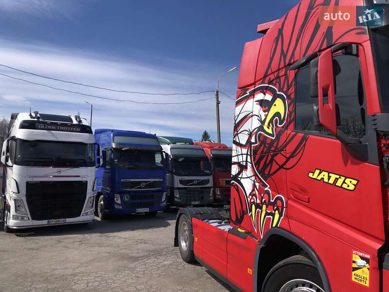Тягач Volvo FH 13 2016 в Іршаві