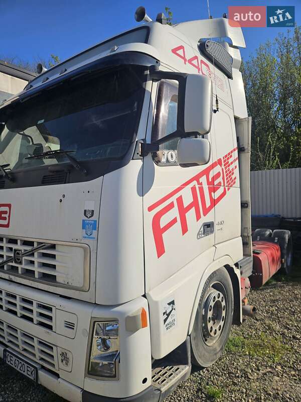 Тягач Volvo FH 13 2006 в Черновцах