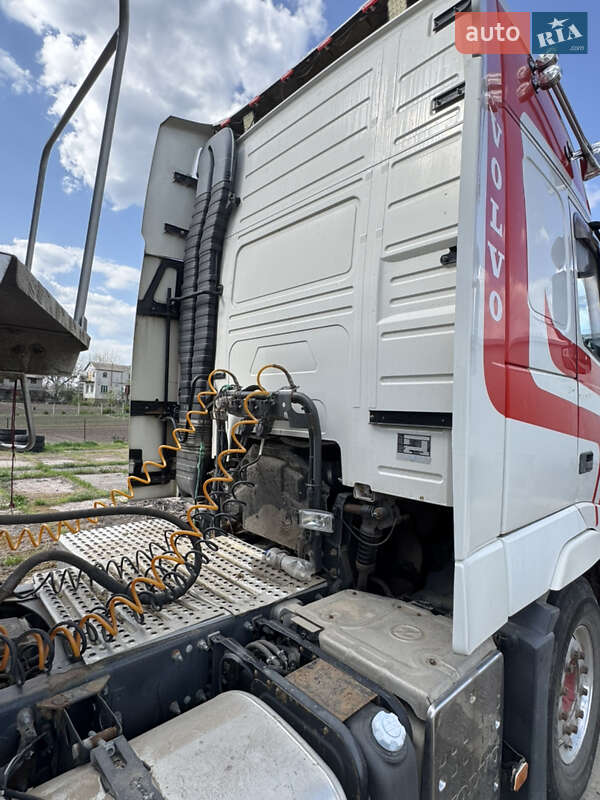 Зерновоз Volvo FH 13 2008 в Тетиеве