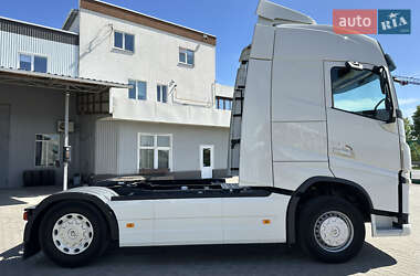 Тягач Volvo FH 13 2013 в 