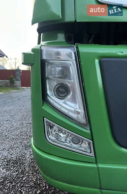Тягач Volvo FH 13 2010 в 