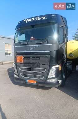 Тягач Volvo FH 13 2015 в Харкові