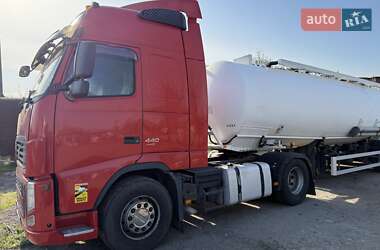 Тягач Volvo FH 13 2009 в 