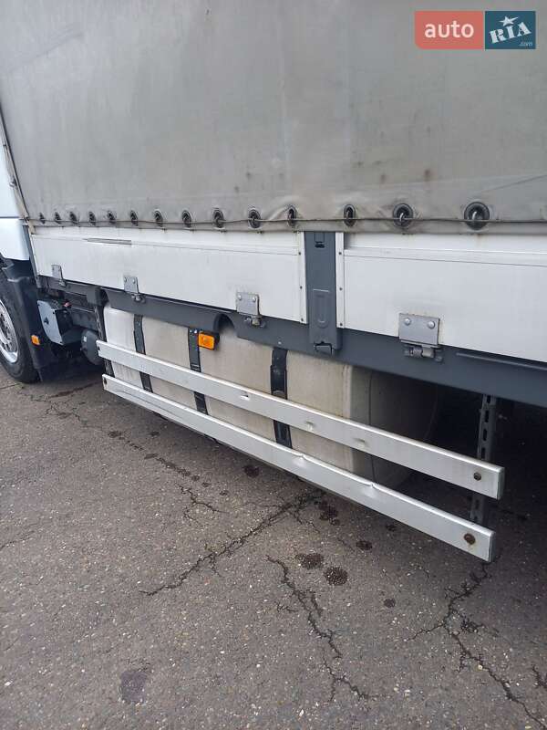 Грузовой фургон Volvo FH 13 2007 в Черновцах