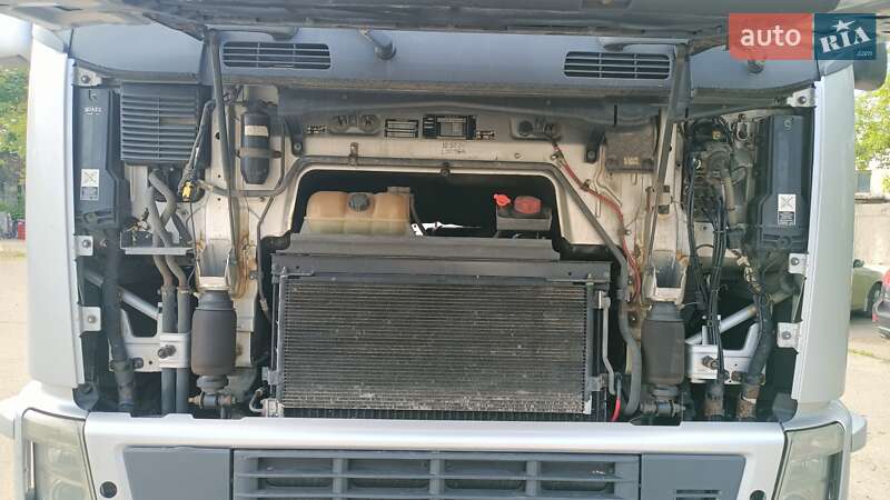 Тягач Volvo FH 13 2013 в Киеве
