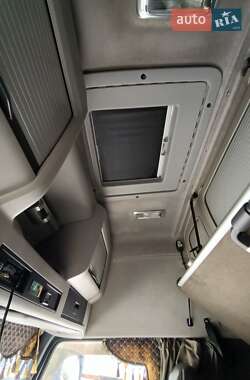 Тягач Volvo FH 13 2013 в 