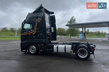 Тягач Volvo FH 13 2011 в 
