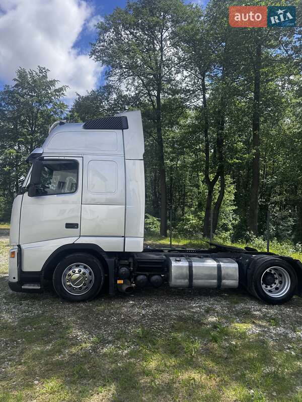 Тягач Volvo FH 13 2008 в Івано-Франківську