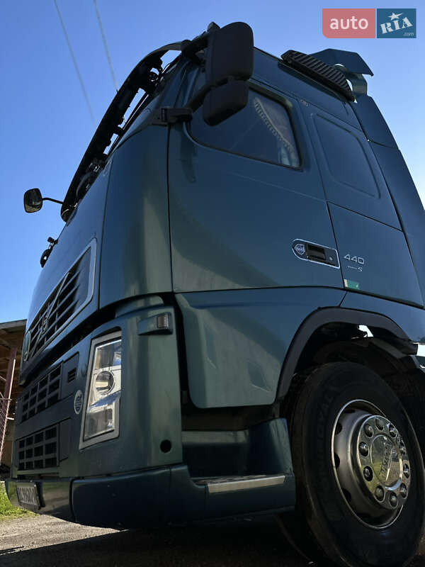 Тягач Volvo FH 13 2007 в Трускавці