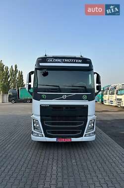 Тягач Volvo FH 13 2015 в Луцьку