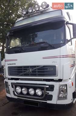 Тягач Volvo FH 13 2008 в Благовещенском