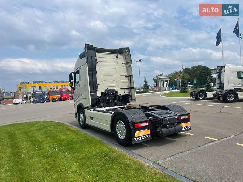 Тягач Volvo FH 13 2021 в Киеве