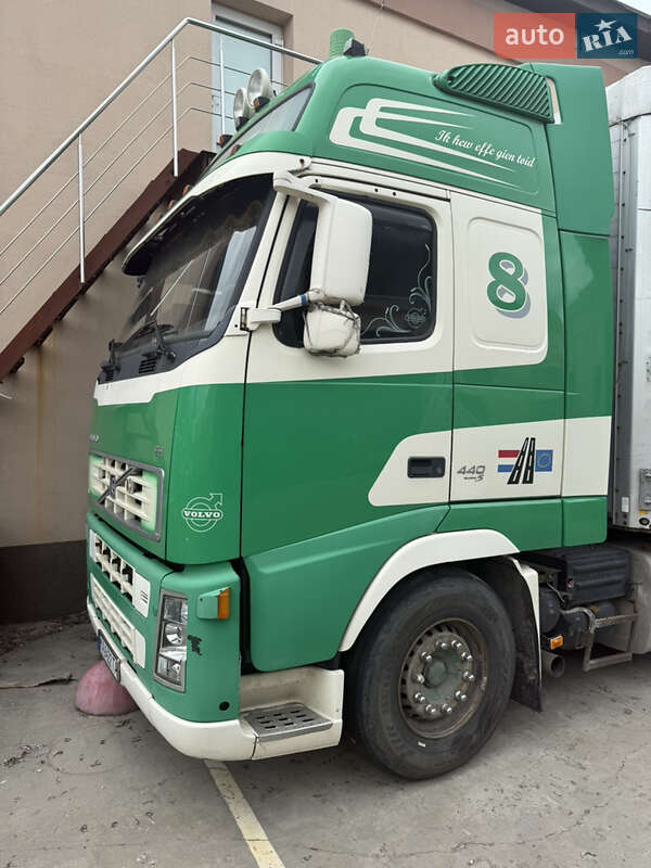 Тягач Volvo FH 13 2008 в Киеве