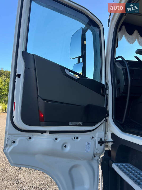 Тягач Volvo FH 13 2016 в Иршаве