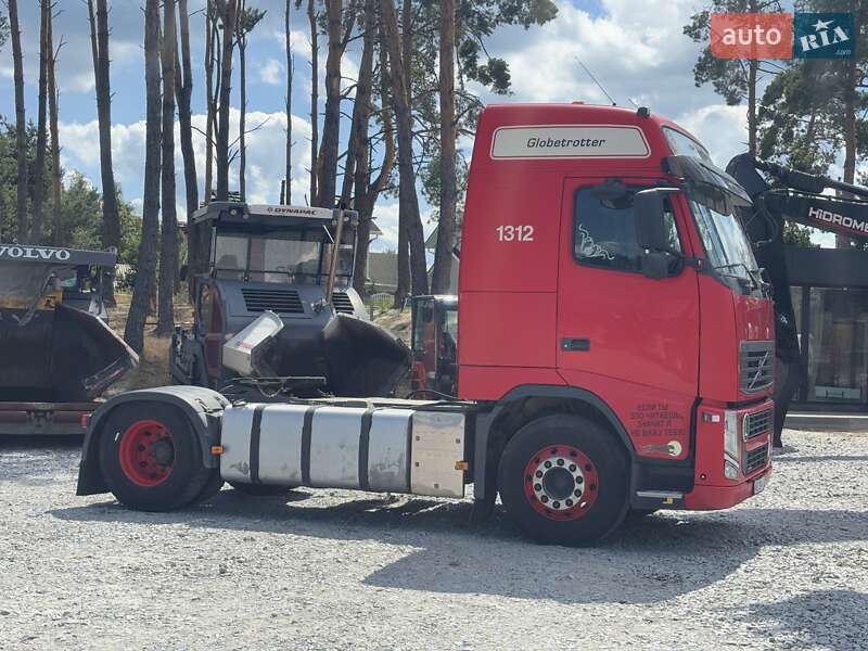 Тягач Volvo FH 13 2015 в Киеве