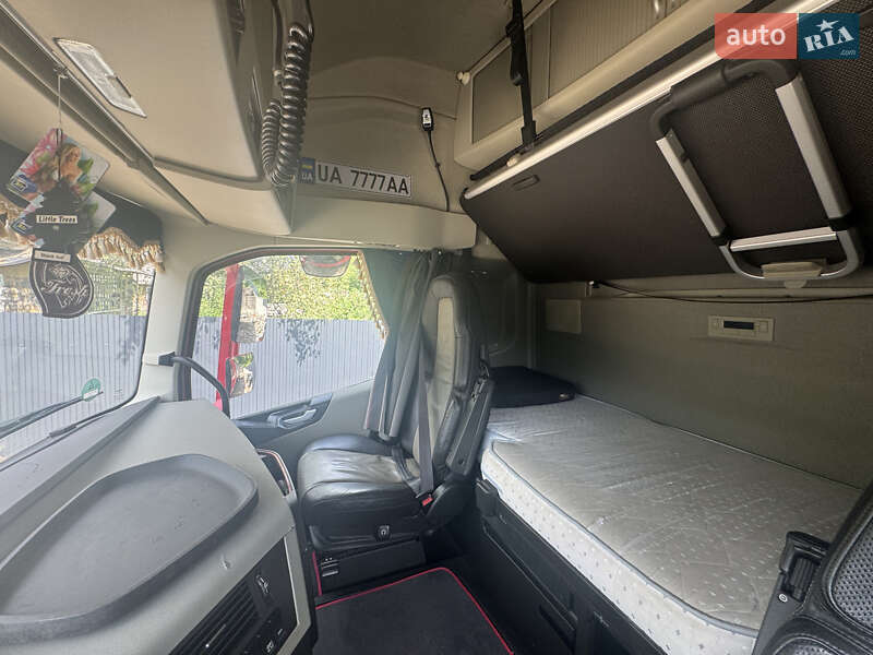 Зерновоз Volvo FH 13 2013 в Межгорье