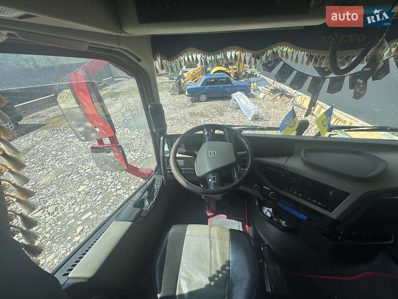 Зерновоз Volvo FH 13 2013 в Межгорье