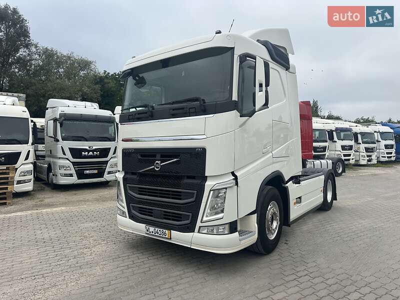 Тягач Volvo FH 13 2016 в Калуше фото 4 Тягач Volvo FH 13 2016 в Калуше