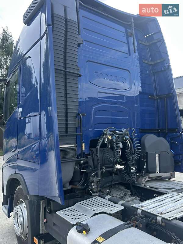 Тягач Volvo FH 13 2014 в Києві фото 6 Тягач Volvo FH 13 2014 в Києві