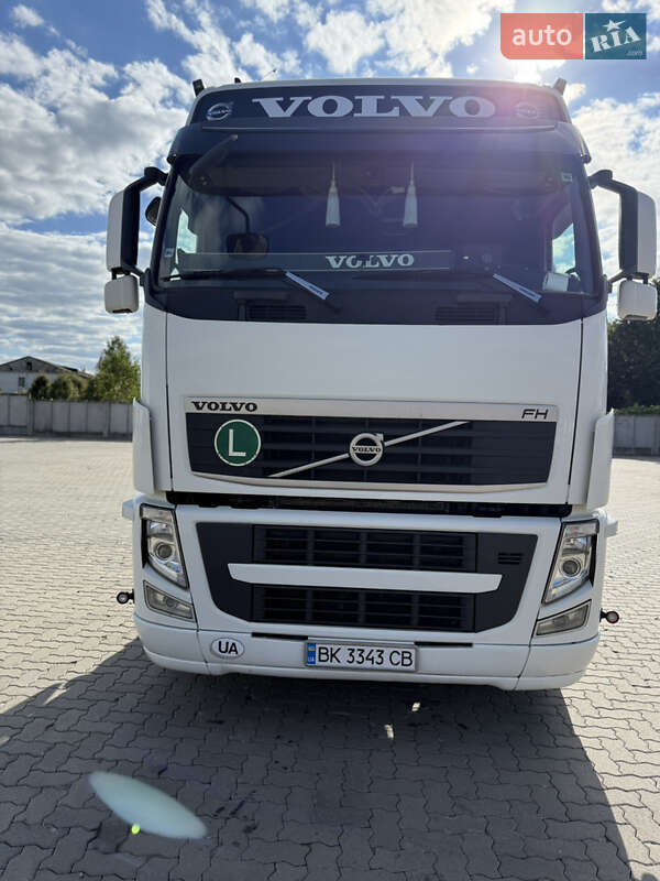 Тягач Volvo FH 13 2011 в Сарнах
