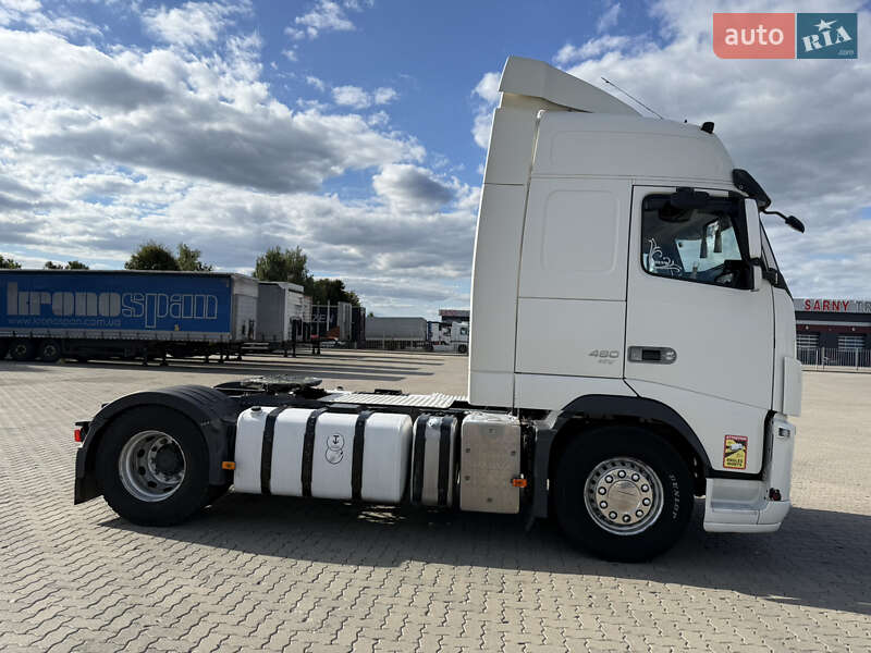 Тягач Volvo FH 13 2011 в Сарнах
