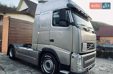 Тягач Volvo FH 13 2013 в Ивано-Франковске