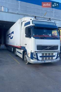 Тягач Volvo FH 13 2010 в 