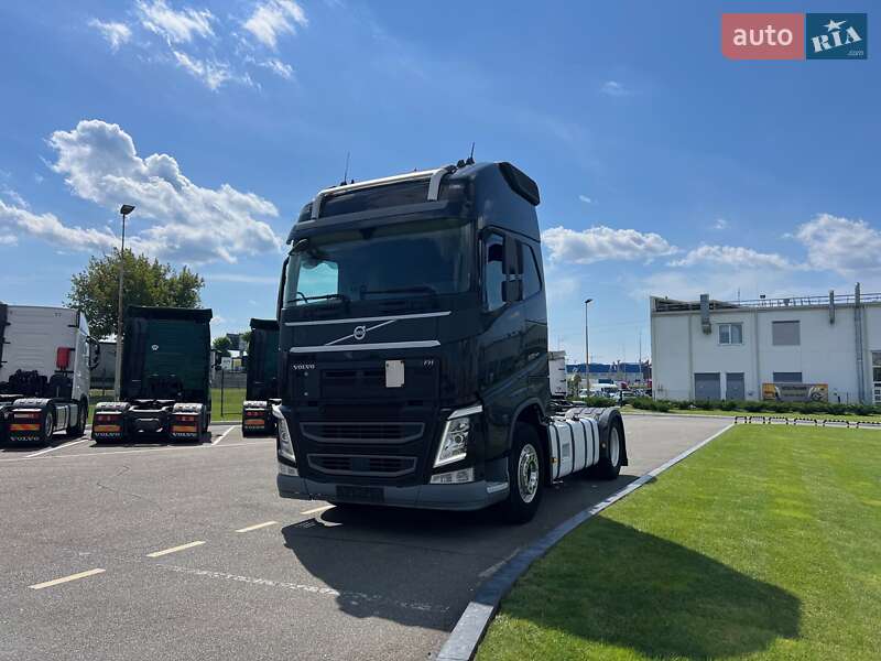Тягач Volvo FH 13 2016 в Киеве