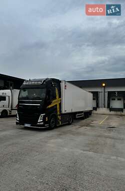 Тягач Volvo FH 13 2013 в 