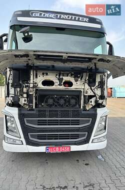 Тягач Volvo FH 13 2015 в 