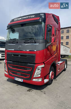 Тягач Volvo FH 13 2015 в Луцке