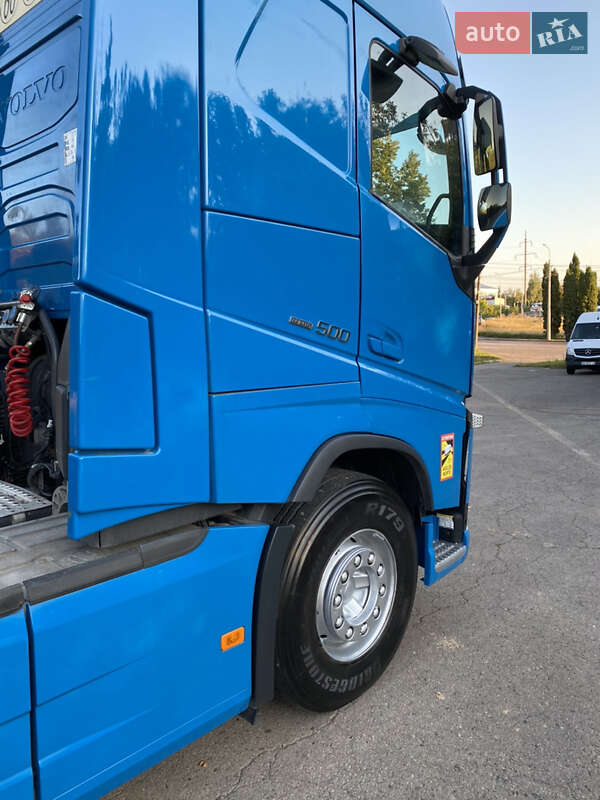 Тягач Volvo FH 13 2014 в Рівному фото 15 Тягач Volvo FH 13 2014 в Рівному