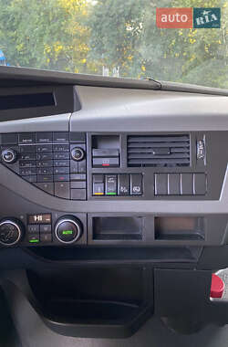 Тягач Volvo FH 13 2014 в  фото 28 Тягач Volvo FH 13 2014 в