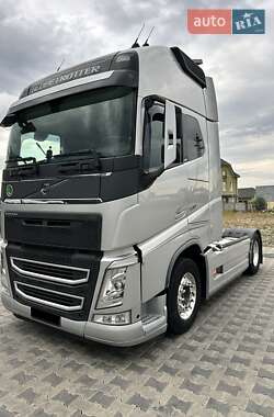 Тягач Volvo FH 13 2013 в Ужгороді