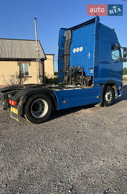 Тягач Volvo FH 13 2010 в 
