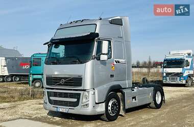 Тягач Volvo FH 13 2010 в 
