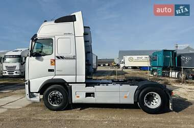 Тягач Volvo FH 13 2010 в 